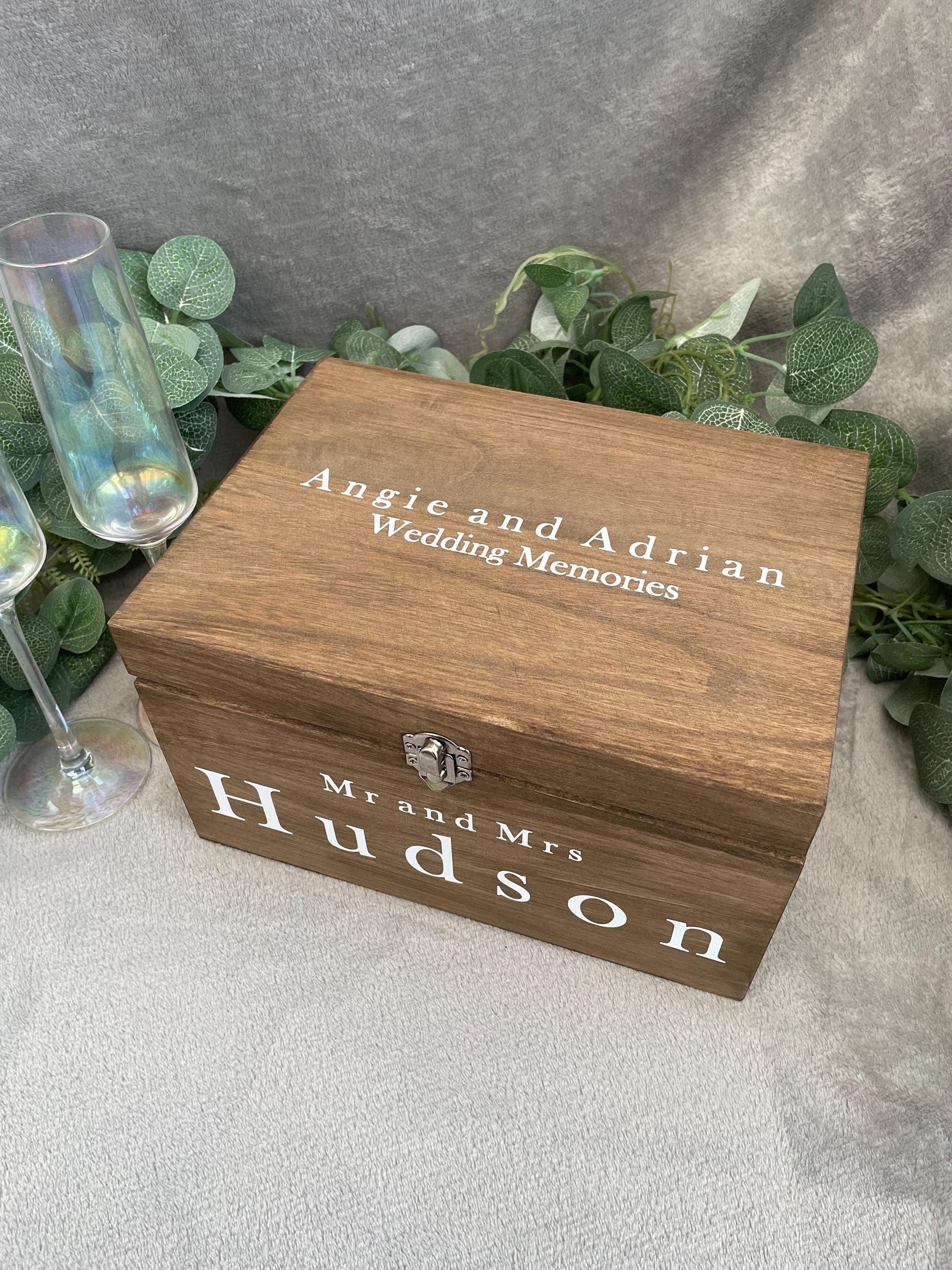 Personalised RUSTIC wedding card box, Wedding memory box, Wedding keepsake box, Wooden Wedding box, rustic wedding post box